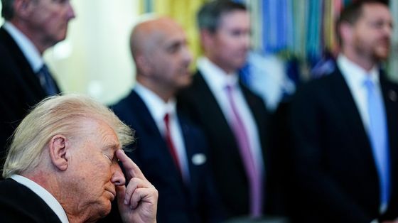 Gli americani non credono più in Donald Trump? Ecco cosa dicono i sondaggi