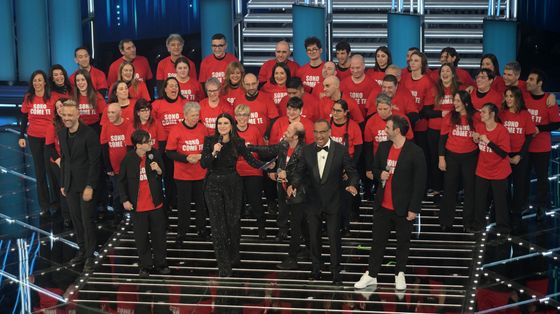 Il Coro Anffas illumina di gioia l'Ariston