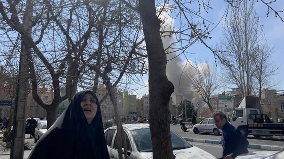 «Aggrediti mentre stavamo negoziando. Il mondo ci aiuti»