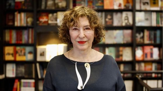 La scrittrice Azar Nafisi: «Il mondo ha dimenticato il popolo iraniano che soffre»