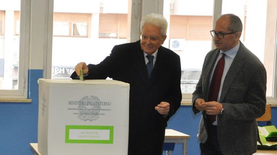 Referendum, affluenza boom. E per i sondaggisti l'esito è imprevedibile