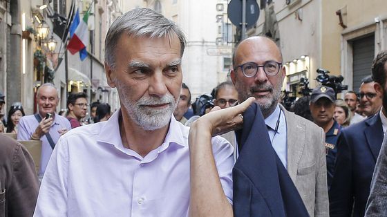 Delrio: «Ora non parliamo per mesi di primarie. Serve un programma su temi concreti»