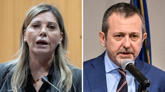 Nella combo, il capo di gabinetto del ministero della Giustizia Giusi Bartolozzi (S) e il sottosegretario Andrea Delmastro. Foto ANSA