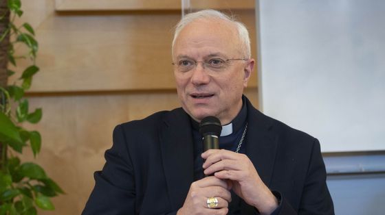 Referendum, fine vita, famiglia nel bosco: l’arcivescovo Baturi invita alla responsabilità