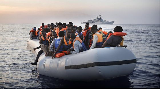 «Senza acqua né cibo»: così sono morti i 22 migranti alla deriva in mare da sei giorni