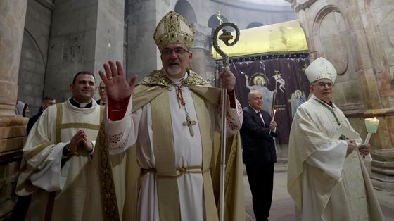 Gerusalemme, Santo Sepolcro vietato a Pizzaballa e Ielpo. «Non accadeva da secoli»