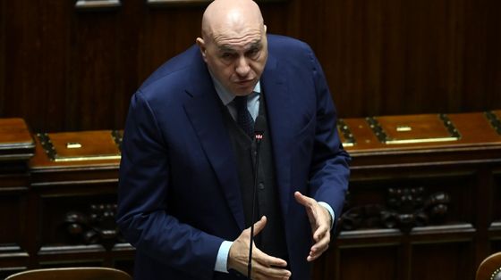 Il ministro della Difesa Guido Crosetto