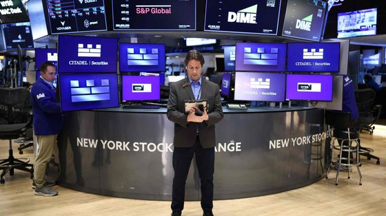 Petrolio in calo dopo la tregua in Iran. Oggi vertice a Bruxelles