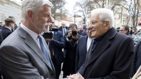 Mattarella difende l’Ue e la Nato: «Essenziali per equilibri globali»