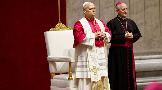 Il monito del Papa ai potenti della terra: «Fermatevi, è il tempo della pace»