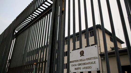 Cronaca del 15esimo suicidio in cella nel 2026. «Caro Denis, perdonaci»