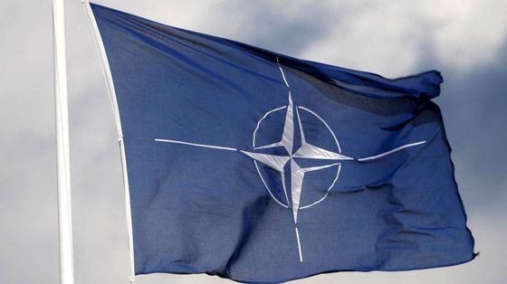 Le possibili "ritorsioni" di Trump contro la Nato; fuori la Spagna