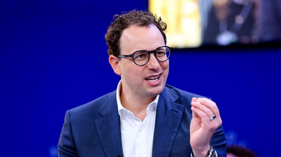 Dopo lo scontro con Trump c'è una pioggia di miliardi su Anthropic