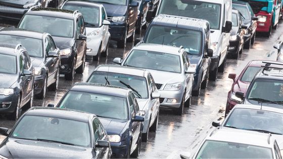 Mobilità urbana: ecco quanto pesano le auto vecchie sulla qualità dell'aria
