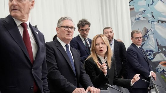 Meloni vola nel Caucaso per blindare gas e petrolio
