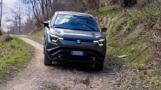 Suzuki e-Vitara: la prova del Suv elettrico che non teme il fango