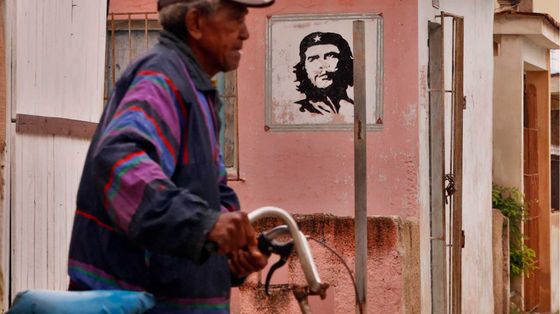 A Cuba non ci si cura più: niente medici, niente energia. «La sanità è al collasso»