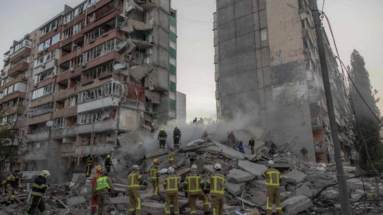 Ucraina, massiccio attacco russo su Kiev nella notte
