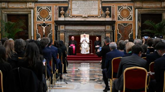 Il Papa: «Tutti hanno dignità, no a pena di morte e torture»