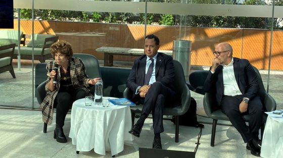 L’assessora ai Lavori pubblici di Roma Capitale, Ornella Segnalini; Marco Rago, consigliere giuridico del ministero degli Esteri; Emilio Ciarlo (One Water)