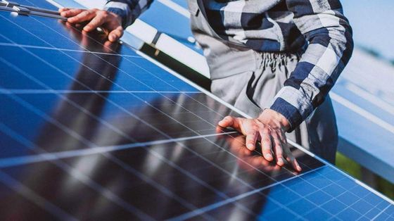 Energia, crisi e transizione: «Subito le comunità energetiche condominiali»