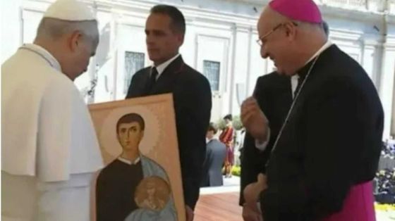 Piazza San Pietro, 8 aprile 2026: Leone XIV benedice l’icona di san Gerardo Maiella
