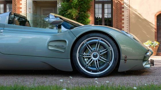 Perchè il pneumatico Pirelli che "parla" con l'auto ci rende più sicuri