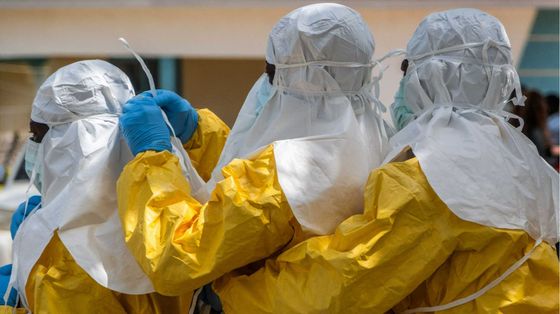 Medici in azione in Congo per arginare i contagi di Ebola