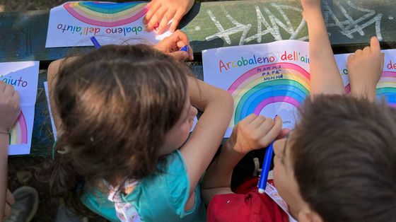 Siblings, i fratelli invisibili da non lasciare soli