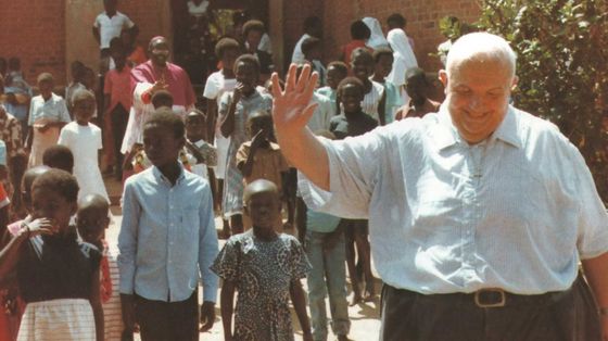 Una vita per l'Uganda: don Vittorio Pastori “Giusto dell’Umanità”