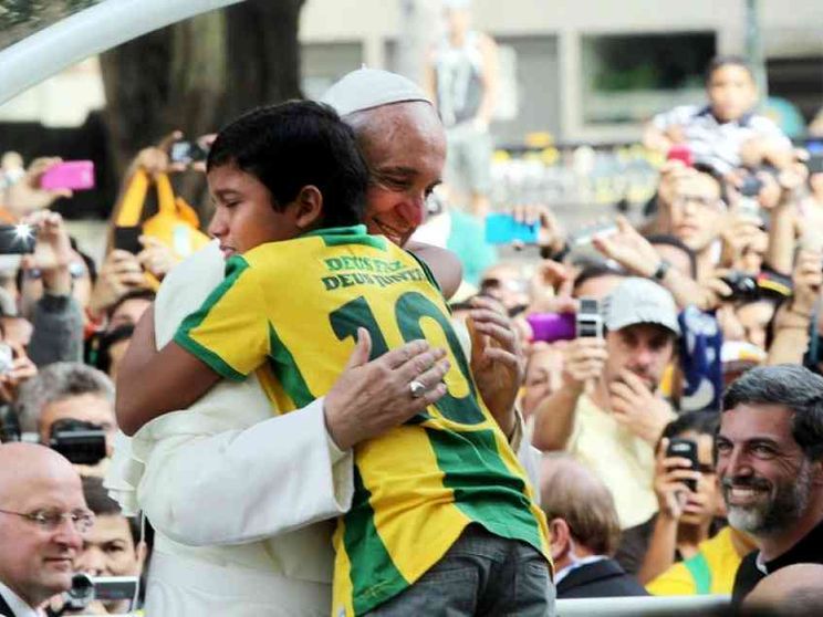 Il Papa: «No a ogni discriminazione»