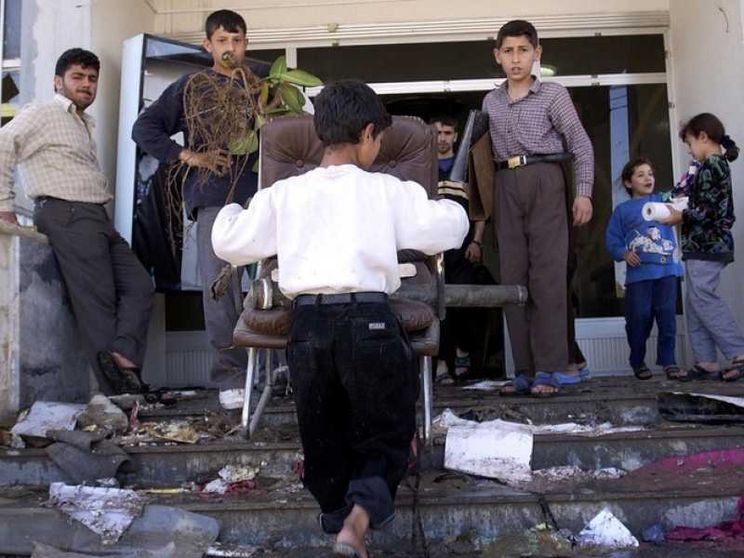 Ascoltava musica: ragazzo decapitato a Mosul
