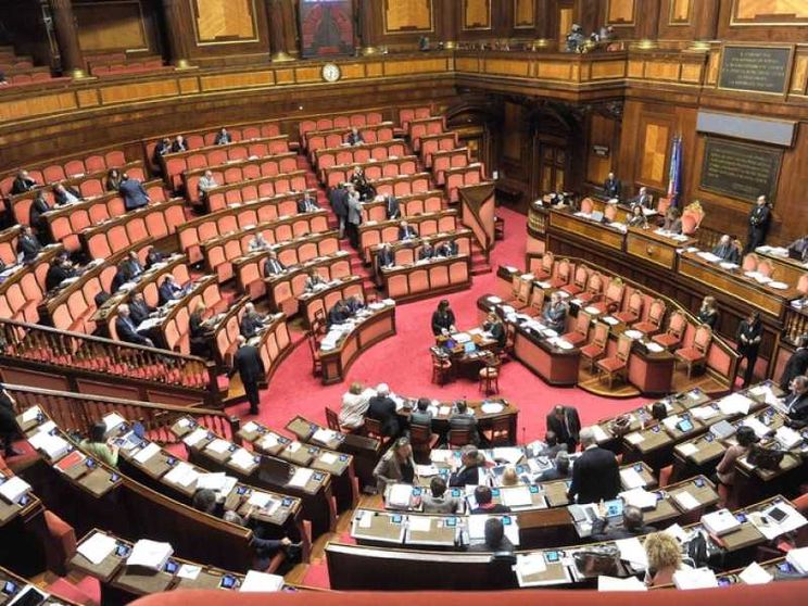 Unioni civili, cambi in corsa in Senato