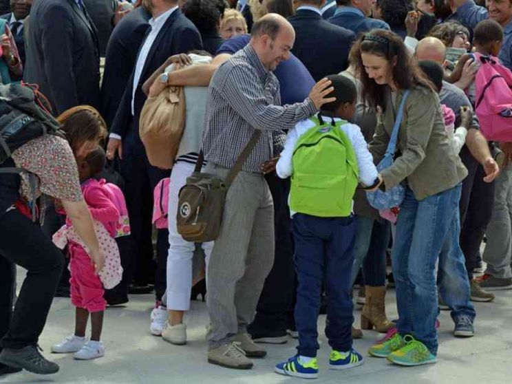 Arrivano 66 bambini «bloccati» in Congo