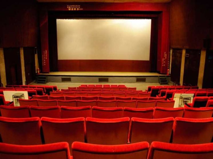 Cinema, la bufala dei «vescovi censori»