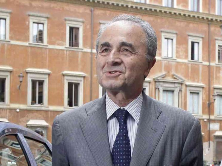 Parisi: sto con Renzi, D'Alema ha soffocato l'Ulivo