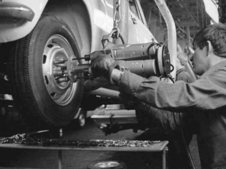 Togliattigrad, il gigante russo ha perso la strada 