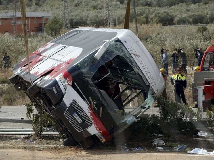 Spagna, incidente bus: 7 italiane morte