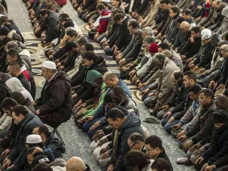 Roma, «Mimetizzati» e multietnici: ecco i 30 centri della capitale