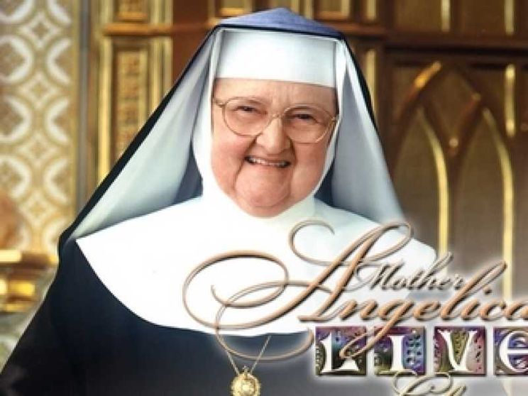 Morta madre Angelica, la suora che capiva i media