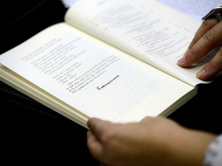 Amoris Laetitia, la presentazione di Bagnasco