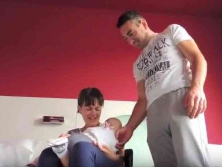 Addio a Laura, la mamma malata di Sla che rifiutò di abortire