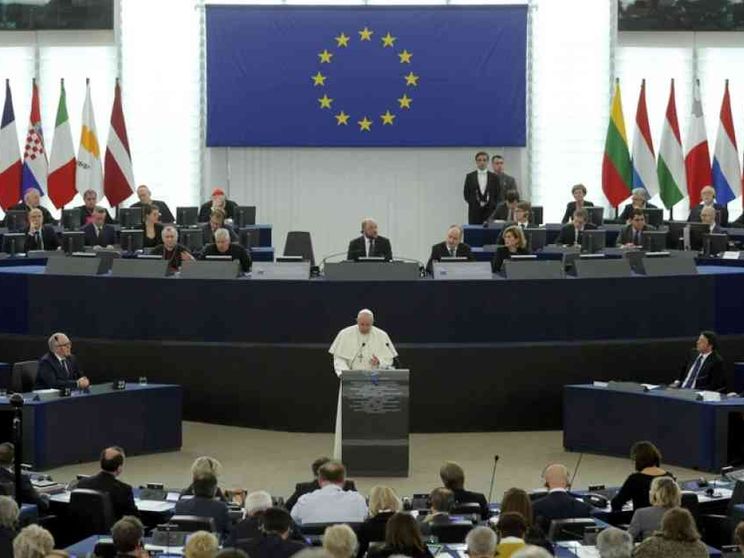 Mogherini: rifondare l’Europa dalle parole di Papa Francesco