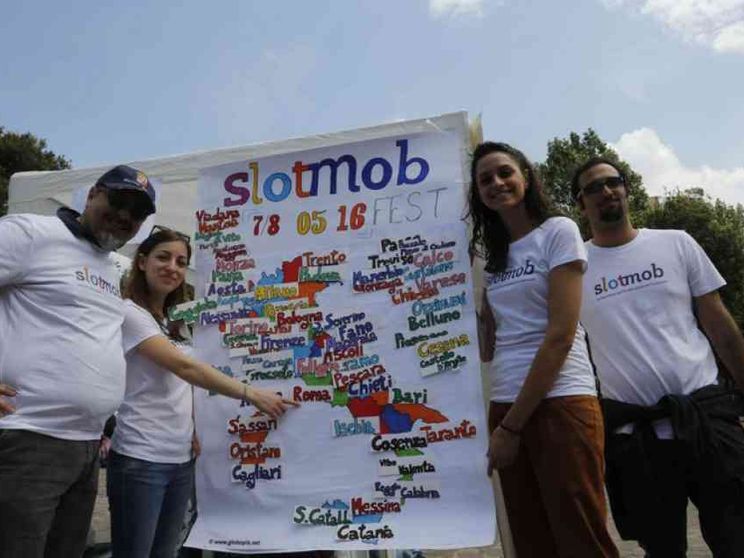 Azzardo, l'Italia che dice no