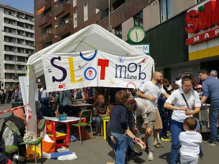 Slot mob, tutti in piazza contro l'azzardo