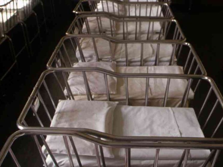 Aborti e obiettori, Italia sotto esame