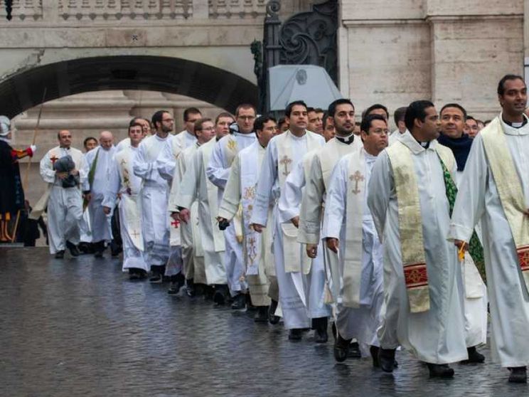Giubileo, i sacerdoti col Papa da tutto il mondo