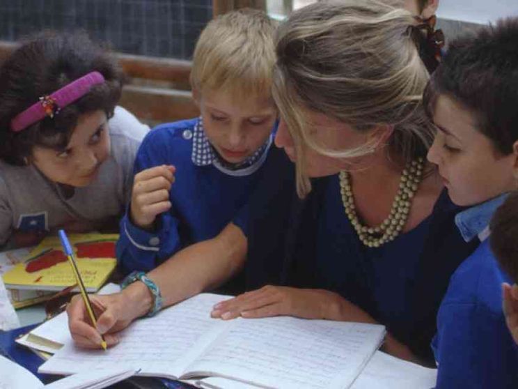 Paritarie, ok al decreto. Ma i tempi si allungano