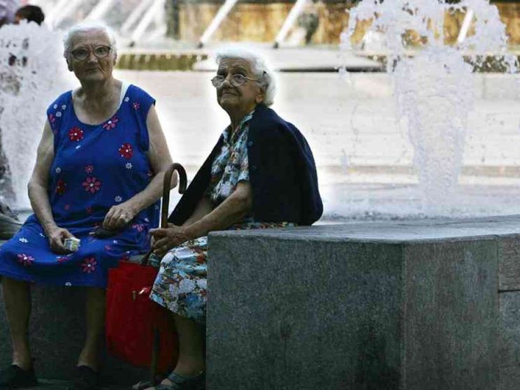 Dati demografici e ritardi politici