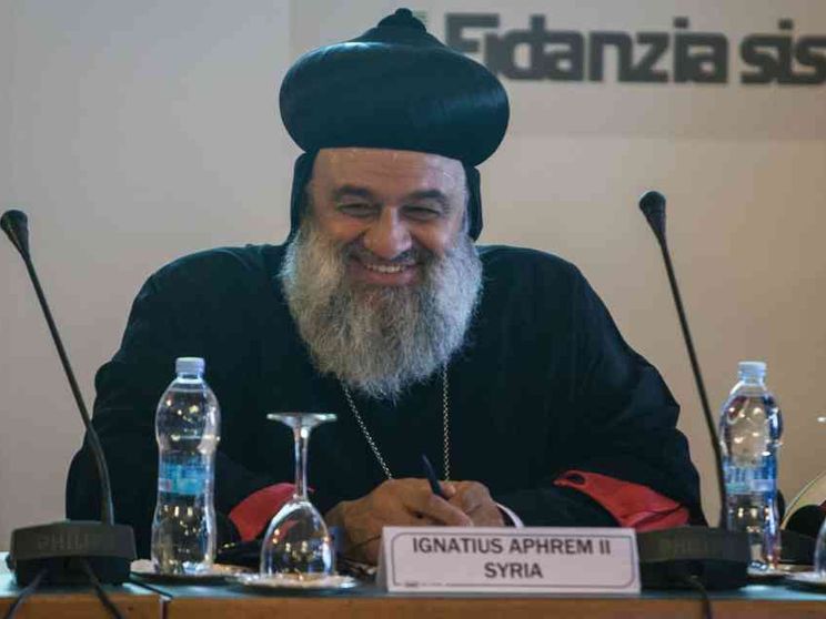 Siria, kamikaze: il patriarca si salva